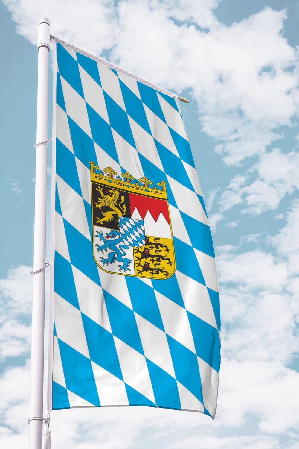 Bayern mit Wappen Hochformat Flagge - 80 x 200 cm - MaxFlags 