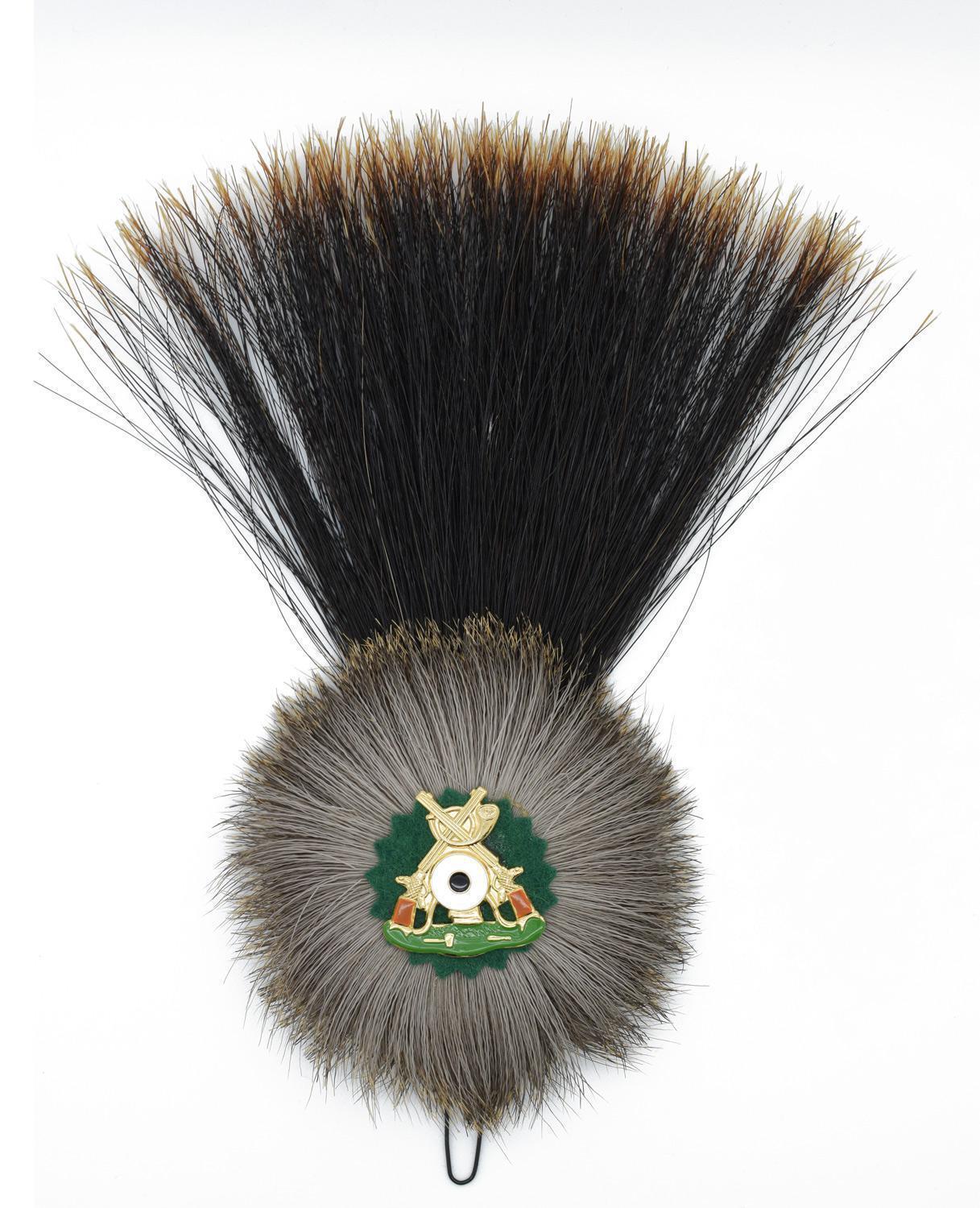 Saubart Wildschweinborste Haarlänge ca 12cm mit Hülse Trachtenhut Jägerhut 